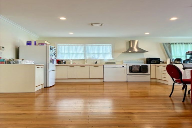 Photo of property in 114 Miramar North Road, Miramar, Wellington, 6022