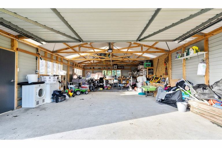 Photo of property in 32 Highfield Terrace, Newfield, Invercargill, 9812