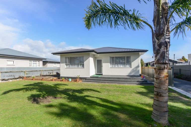 Photo of property in 1/907 Clive Street, Akina, Hastings, 4122