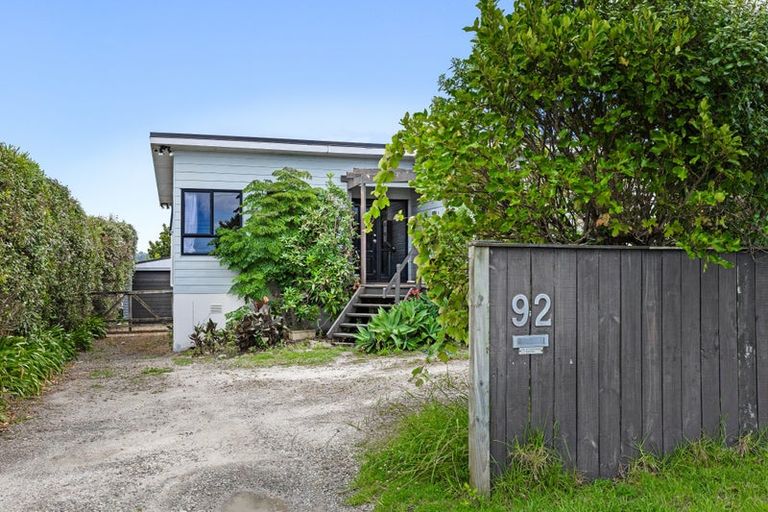 Photo of property in 92 Stanmore Bay Road, Stanmore Bay, Whangaparaoa, 0932