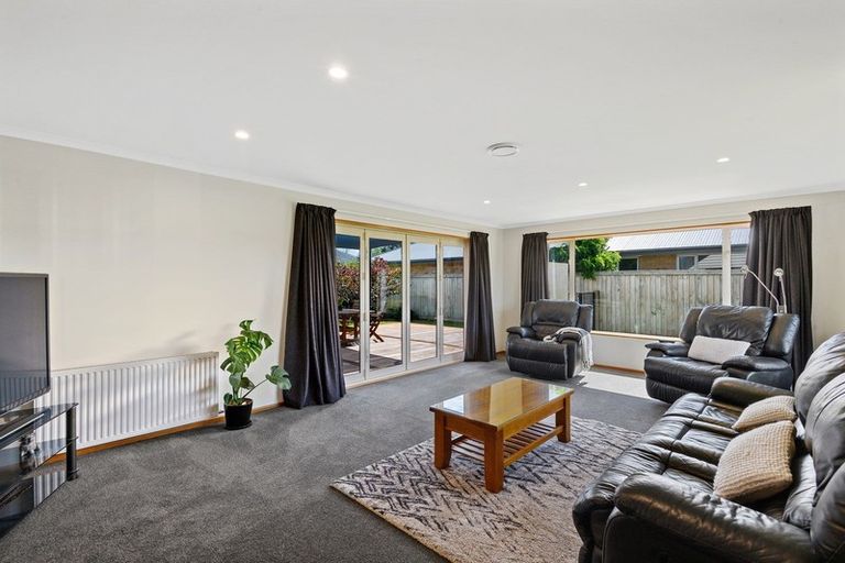 Photo of property in 25 Jozecom Place, Rolleston, 7614