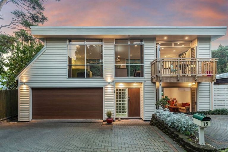 Photo of property in 15 York Road, Titirangi, Auckland, 0604