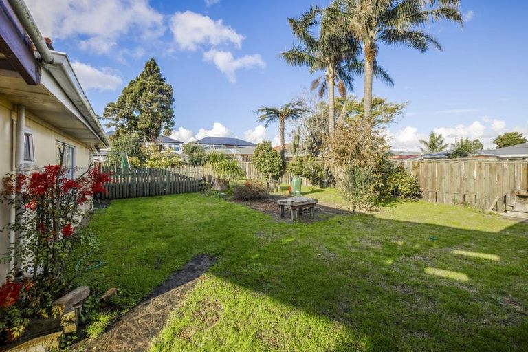 Photo of property in 33 Bunnythorpe Road, Papakura, 2110