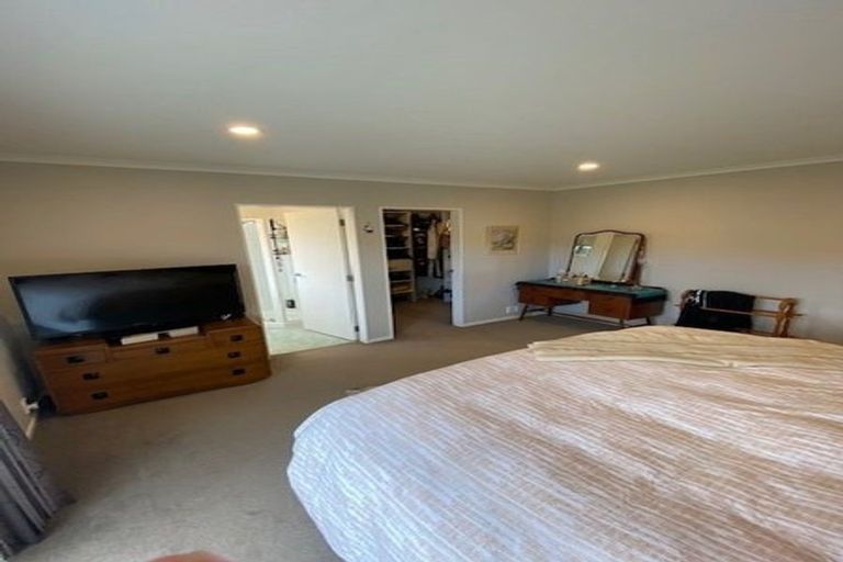 Photo of property in 3a Duncan Street, Tawa, Wellington, 5028