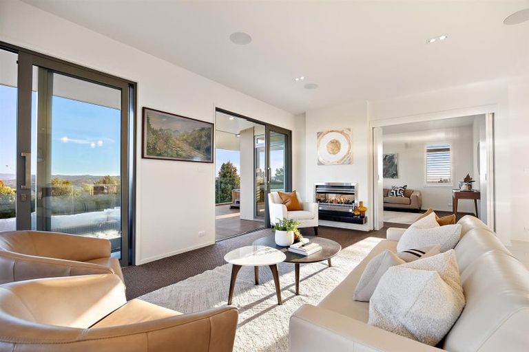 Photo of property in 55 Pinetone Road, Kumeu, 0892