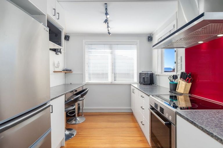 Photo of property in 103 Springs Road, Hornby, Christchurch, 8042