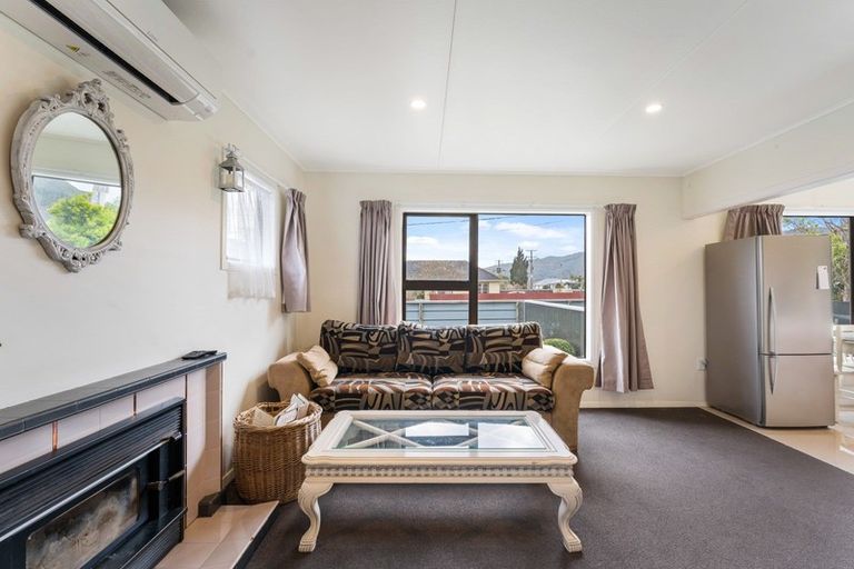 Photo of property in 13 Donnelley Drive, Wainuiomata, Lower Hutt, 5014