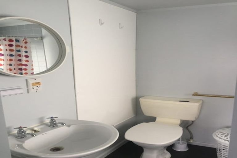 Photo of property in Avon Flats, 14/217 The Terrace, Wellington Central, Wellington, 6011