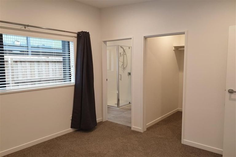 Photo of property in 348 Barbadoes Street, Christchurch Central, Christchurch, 8011