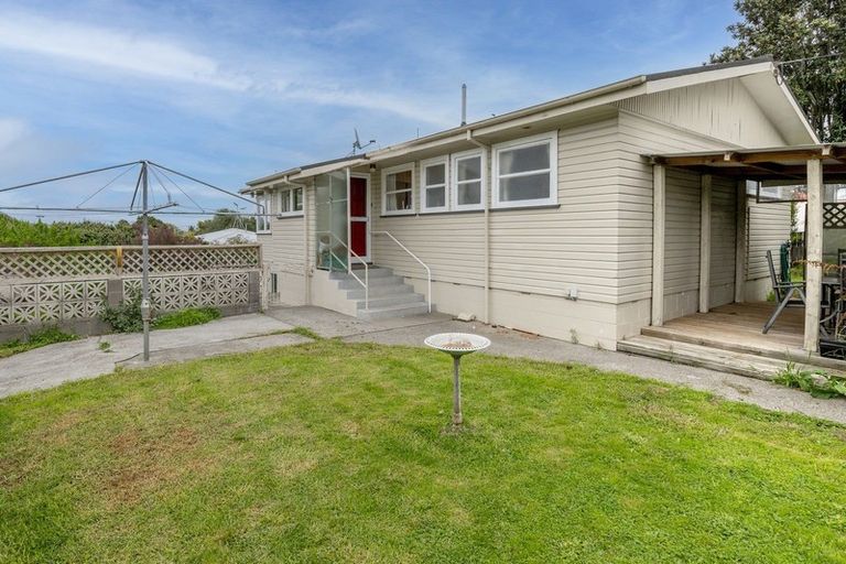 Photo of property in 164 Weraroa Road, Levin, 5510