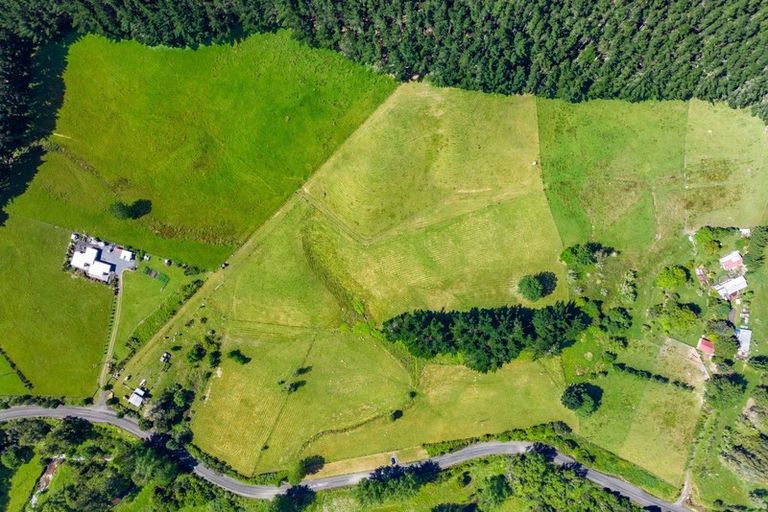 Photo of property in 1941 Tangowahine Valley Road, Tangowahine, Dargaville, 0372