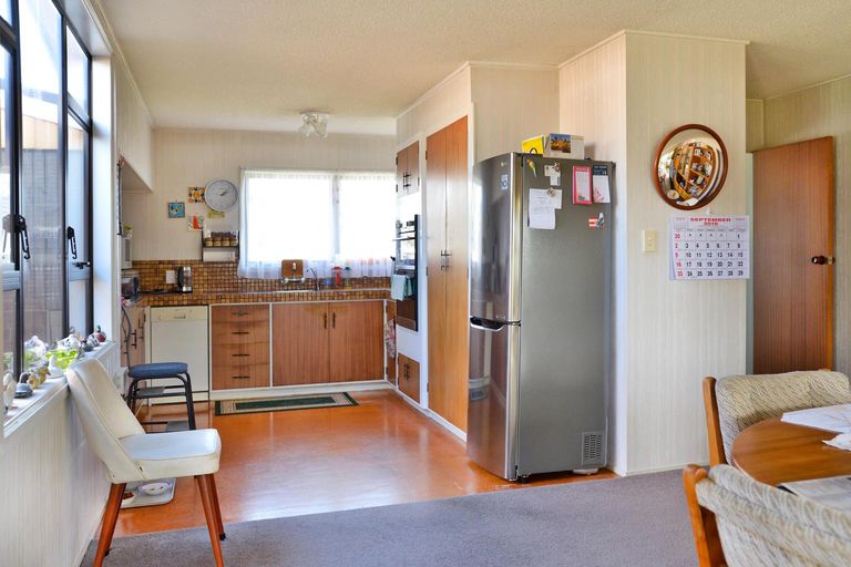 Photo of property in 5 Beaumaris Way, Conifer Grove, Takanini, 2112