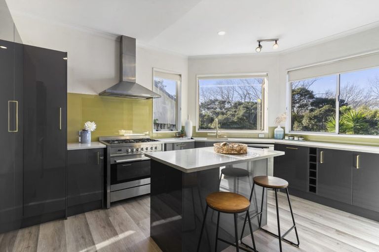 Photo of property in 39 Millstream Drive, Henderson, Auckland, 0610