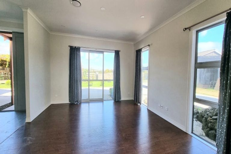Photo of property in 130 Irwin Road, Kingseat, Pukekohe, 2679