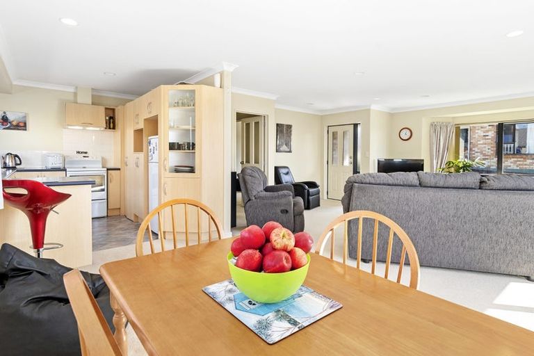 Photo of property in 2 Verona Way, Judea, Tauranga, 3110