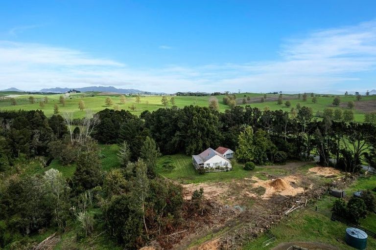 Photo of property in 8 Draffin Road, Poroti, Whangarei, 0179