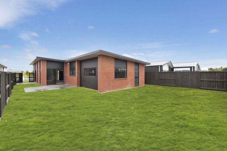 Photo of property in 25 Probert Crescent, Chartwell, Hamilton, 3210