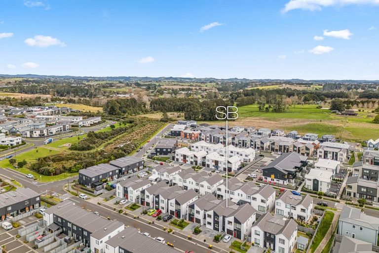 Photo of property in 34 Boyes Avenue, Whenuapai, Auckland, 0618