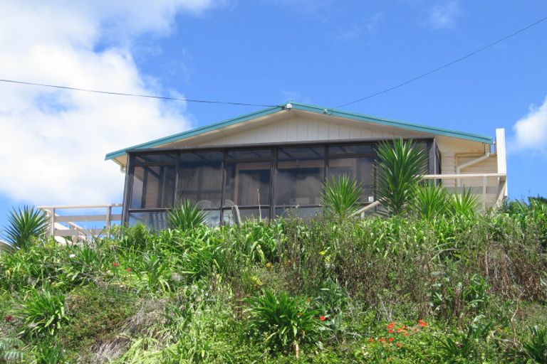 Photo of property in 13 The Terrace, Waihi Beach, 3611