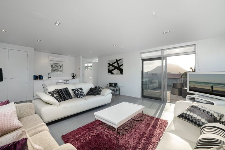 Photo of property in 73 Oceanview Road, Mount Maunganui, 3116