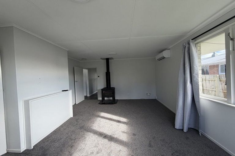 Photo of property in 4 Wing Place, Fordlands, Rotorua, 3015