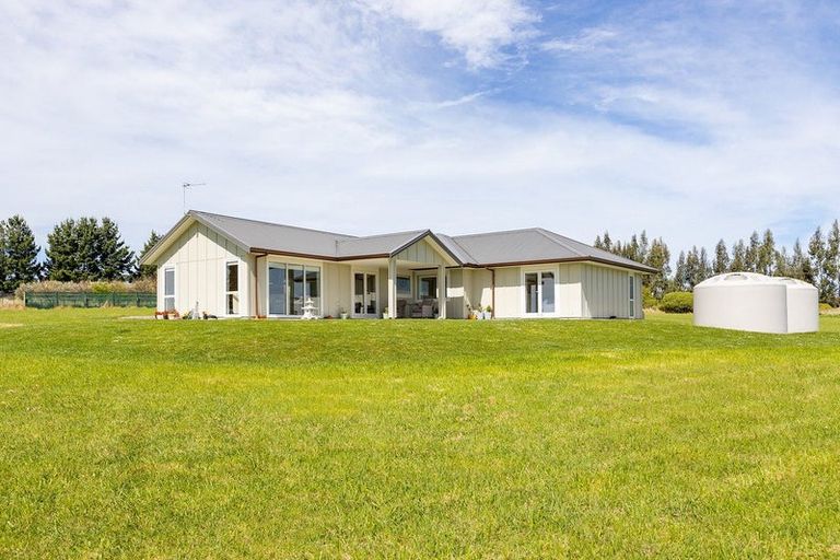 Photo of property in 69 Southdown Drive, Martinborough, 5781