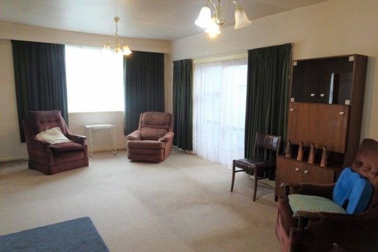 Photo of property in 1 Mawhera Street, Dobson, Greymouth, 7805