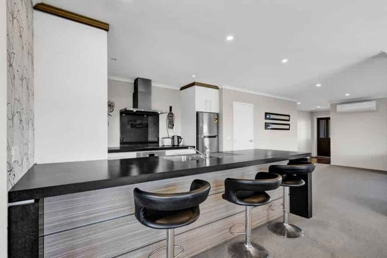 Photo of property in 112 Wills Road, Bell Block, New Plymouth, 4312