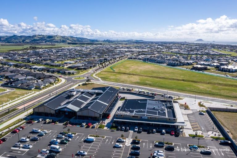 Photo of property in 26 Empire Crescent, Papamoa, 3118