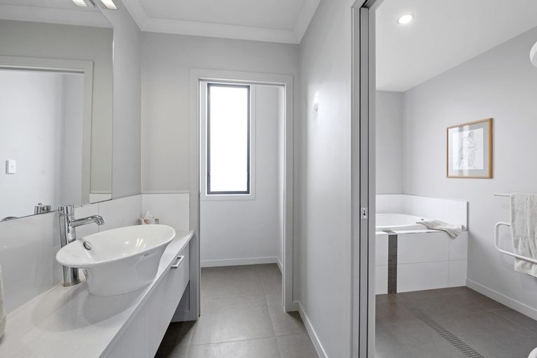 Photo of property in 111b Carlyle Street, Leamington, Cambridge, 3432