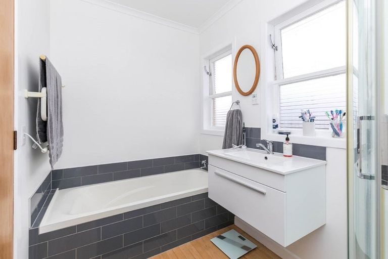 Photo of property in 15a Glover Street, Leamington, Cambridge, 3432