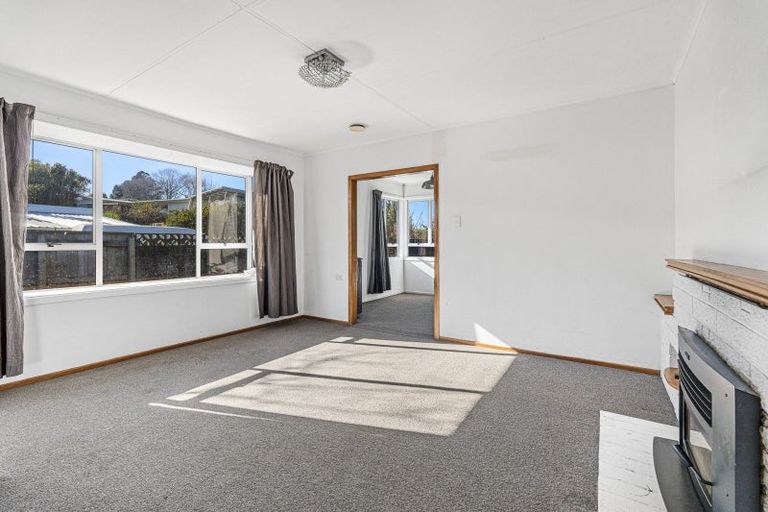 Photo of property in 25 Brookes Terrace, Waitara, 4320