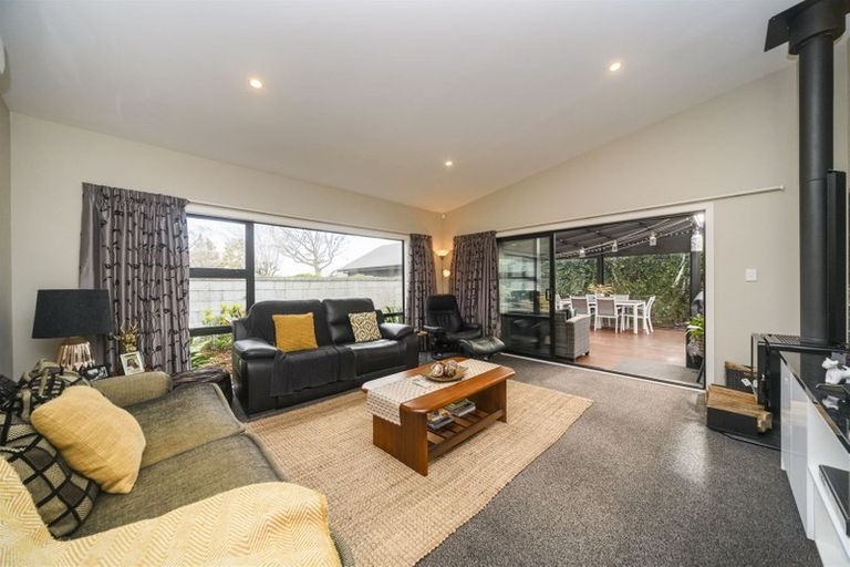 Photo of property in 116a Roy Street, Palmerston North, 4410