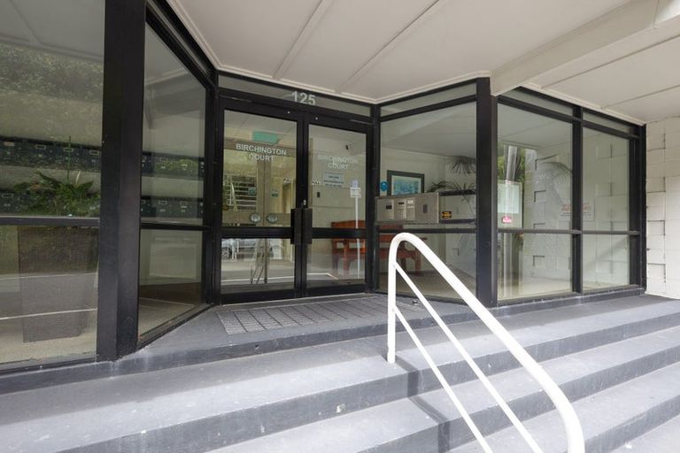 Photo of property in 31/125 Grant Road, Thorndon, Wellington, 6011