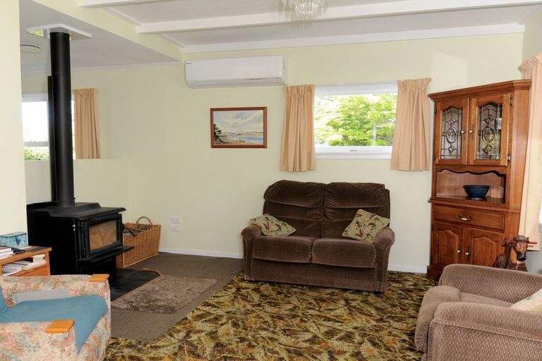 Photo of property in 104 Mill Road, Waimate, 7978