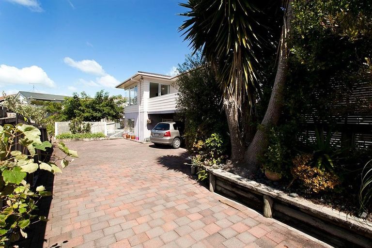 Photo of property in 19 Homestead Road, Manly, Whangaparaoa, 0930