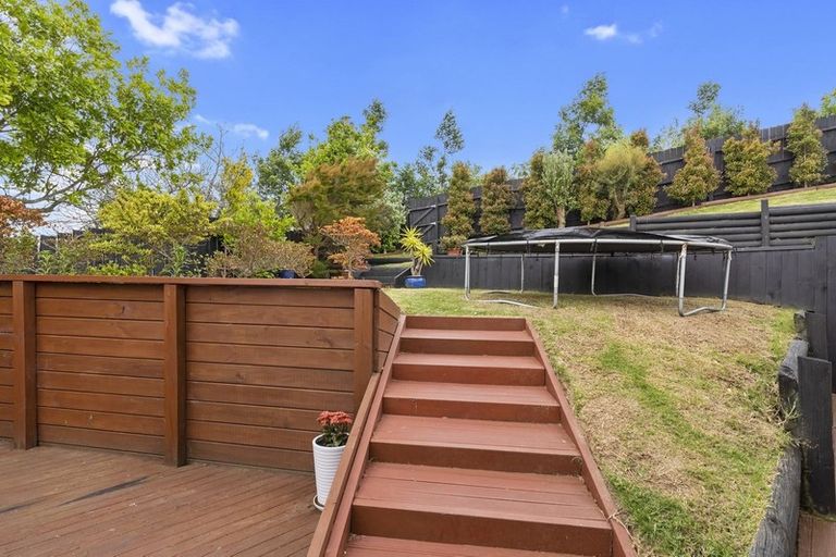 Photo of property in 20 Montclair Rise, Browns Bay, Auckland, 0630