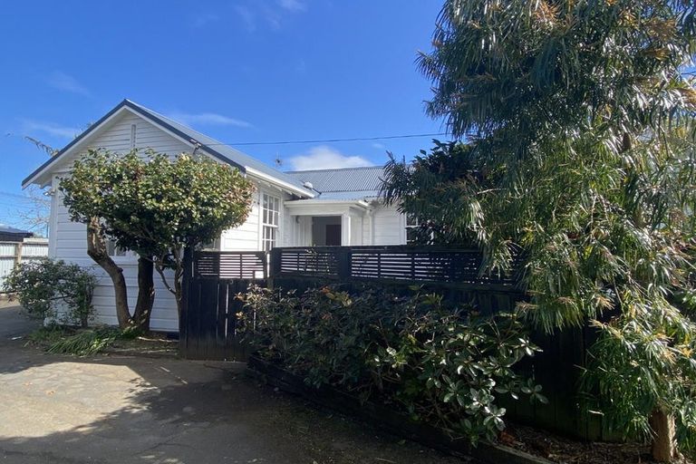 Photo of property in 3/2c Valley Road, Mount Eden, Auckland, 1024