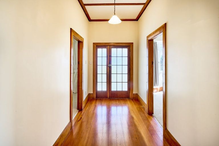 Photo of property in 29 Leighton Avenue, Waiwhetu, Lower Hutt, 5010