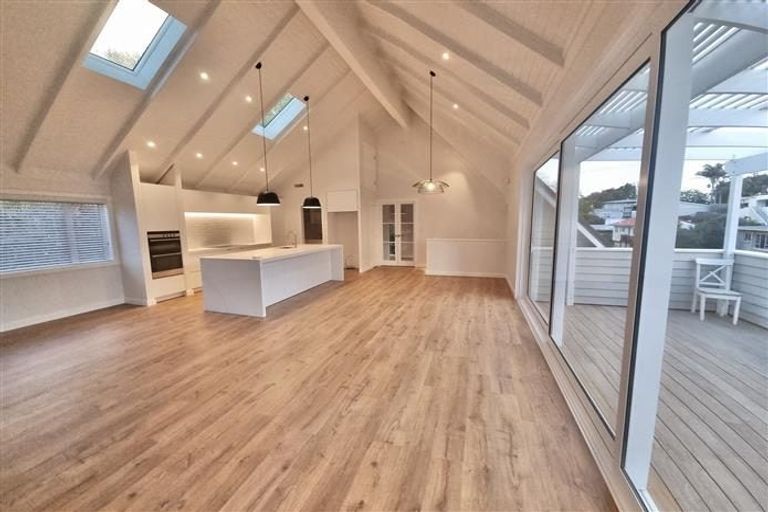 Property details for 464a Riddell Road, Glendowie, Auckland, 1071