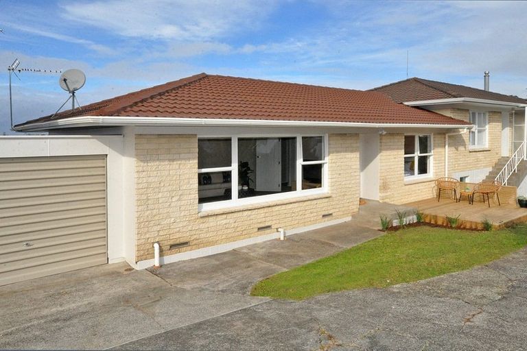 Photo of property in 2/59 Francis Street, Hauraki, Auckland, 0622