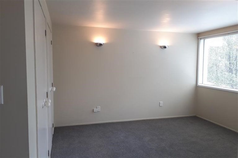 Photo of property in 17/67 Princes Street, Northcote Point, Auckland, 0627