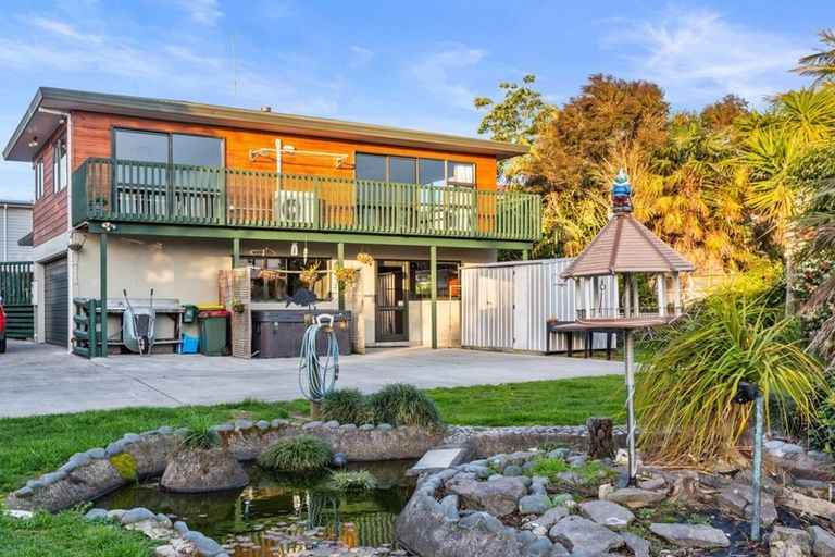 Photo of property in 35a Waione Avenue, Athenree, Katikati, 3177