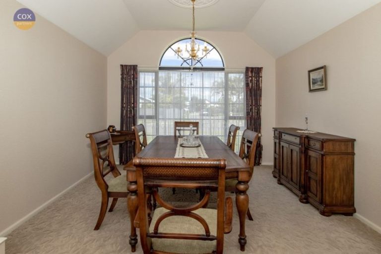 Photo of property in 5 Pinotage Drive, Greenmeadows, Napier, 4112