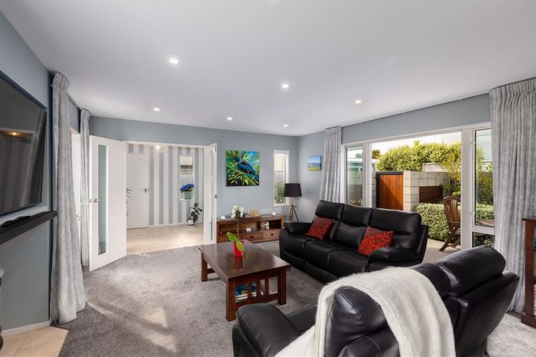 Photo of property in 100b Studholme Street, Somerfield, Christchurch, 8024
