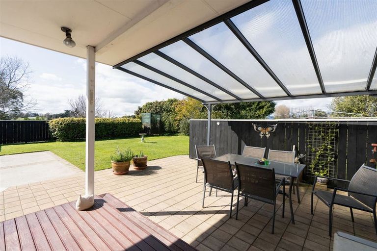 Photo of property in 286 Kawiu Road, Levin, 5510