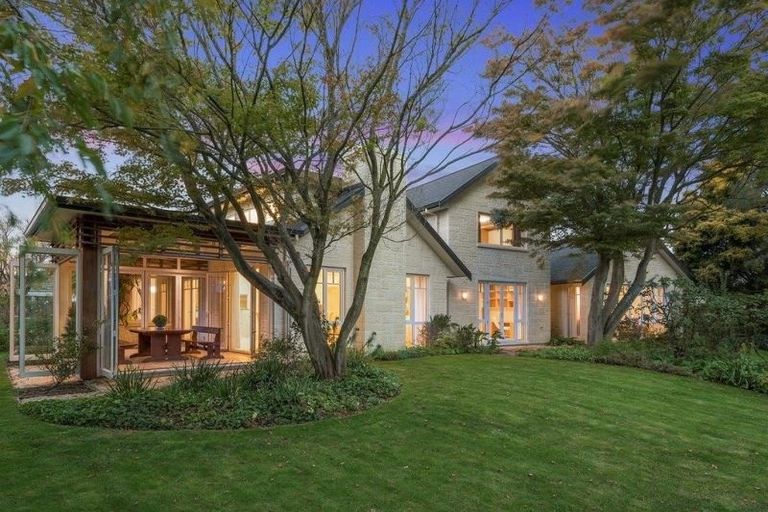 Photo of property in 340 Ilam Road, Bryndwr, Christchurch, 8053