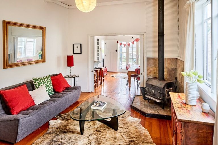 Photo of property in 24 Butt Street, Brooklyn, Wellington, 6021