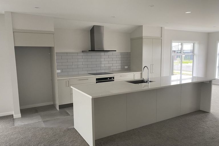 Photo of property in 11 Monowai Street, Poraiti, Napier, 4112