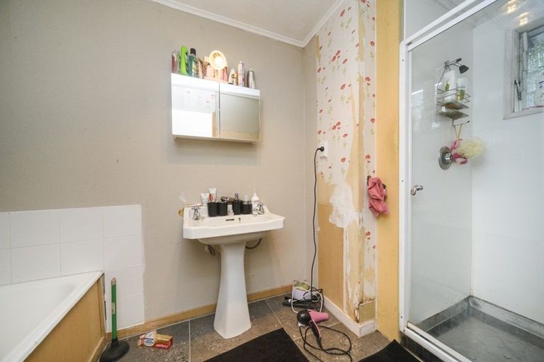 Photo of property in 66 Alexandra Street, Marton, 4710